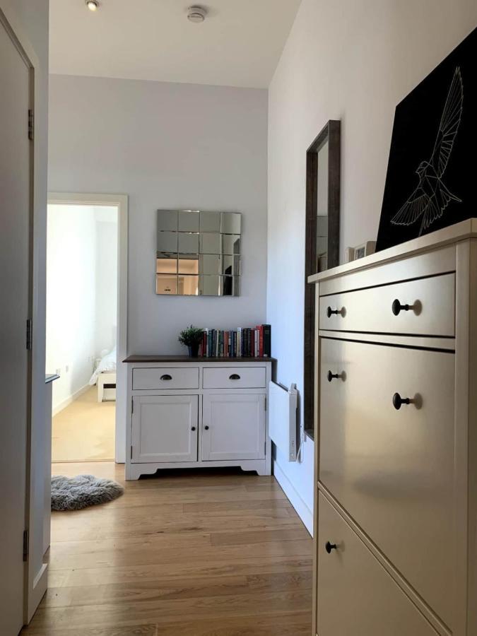 Stylish 2 Bedroom Apartment Londra Dış mekan fotoğraf
